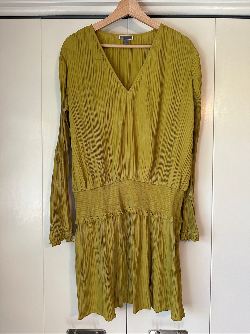 Chelsea 28 Pleated V-Neck Long Sleeve Dress in Olive Green